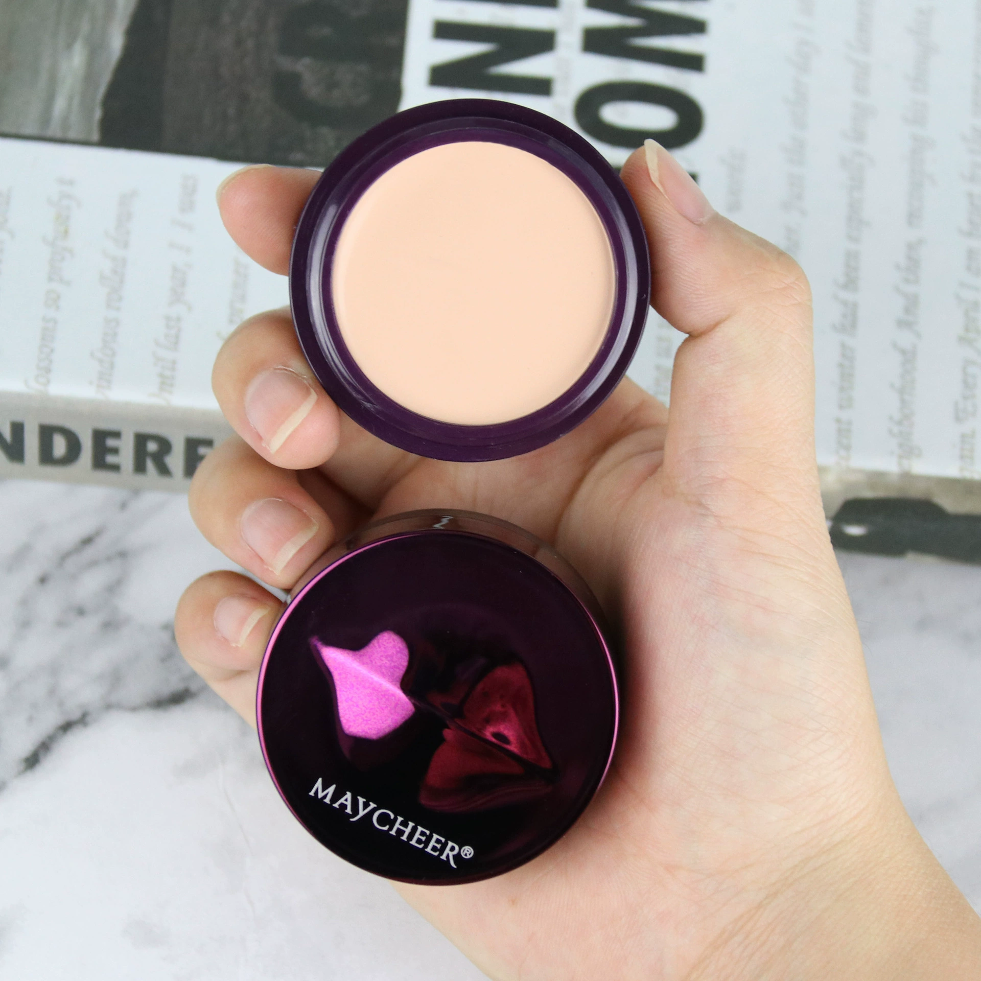 MAYCHEER Beauty Concealer Осветляющий консилер маскирует темные круги, пятна и следы от прыщей 925