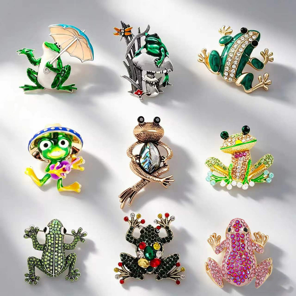 Fun Frog-Themed Brooches, Various Enamel and Diamond-Encrusted Pins, Quirky Niche Versatile Clothing and Bag Accessories Wholesale