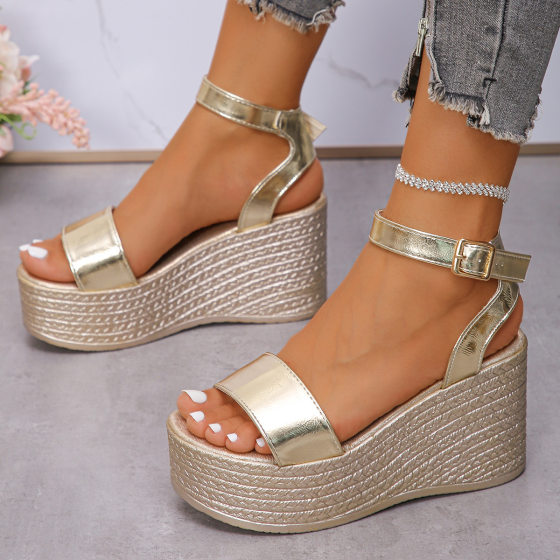 Cross-border foreign trade plus size sandals women 2024 new European and American fish mouth slope heel with women's shoes 43 yards independent station