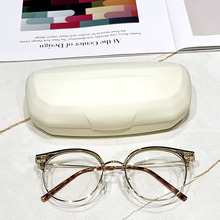 眼镜盒小巧轻便旅游便携墨镜盒眼镜盒防摔抗压奶油风塑料眼镜盒