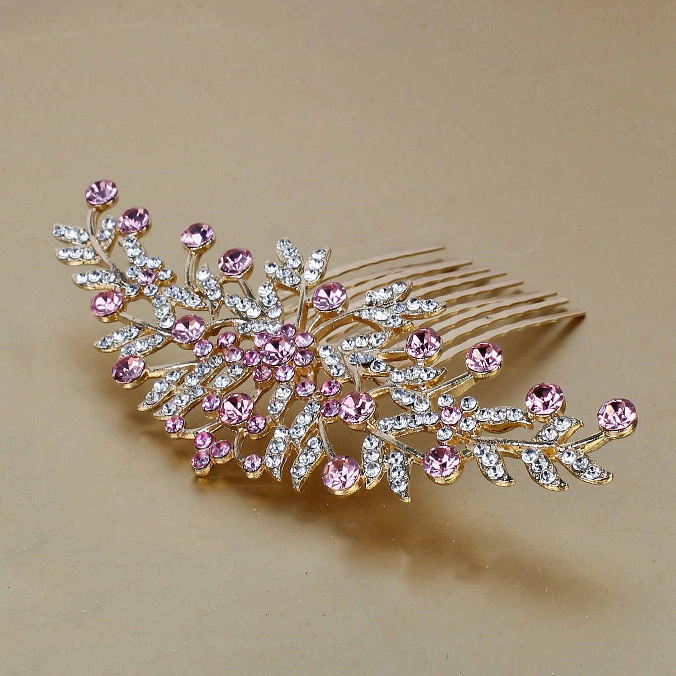 18g Weight Hair Combs Hair Accessories Type Rhinestones Inlay Material 1 Piece Quantity Wedding Occasion Alloy Material Flower Pattern Spring&Summer Season Women's Gender Inlay Design Classic Style Style Classic Style Women's Flower Alloy Inlay Rhinestones Hair Combs 14