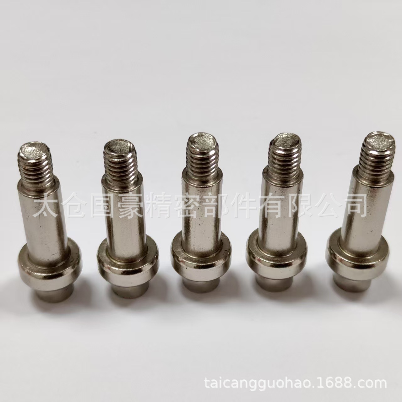 销轴滚轮安装件车床加工零部件标准非标件