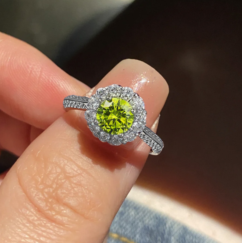 隆隆金珠宝 高碳钻戒指欧美时尚大气6.0mm苹果绿戒指直播一件代发