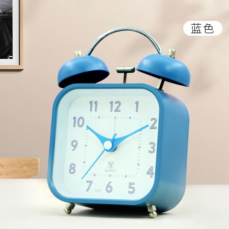 Reloj simple para estudiantes con dormitorio perezoso levantarse de la cama super alto reloj de asiento de metal nuevo silencioso caminando reloj despertador de luz nocturna