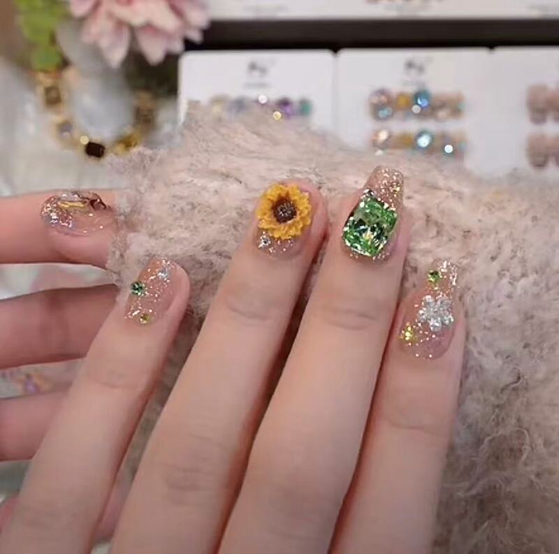 【Sunflower】Purely Handmade High-End Cat-Eye Nail Art, Elegant and Versatile Fairy-Style Nail Design
