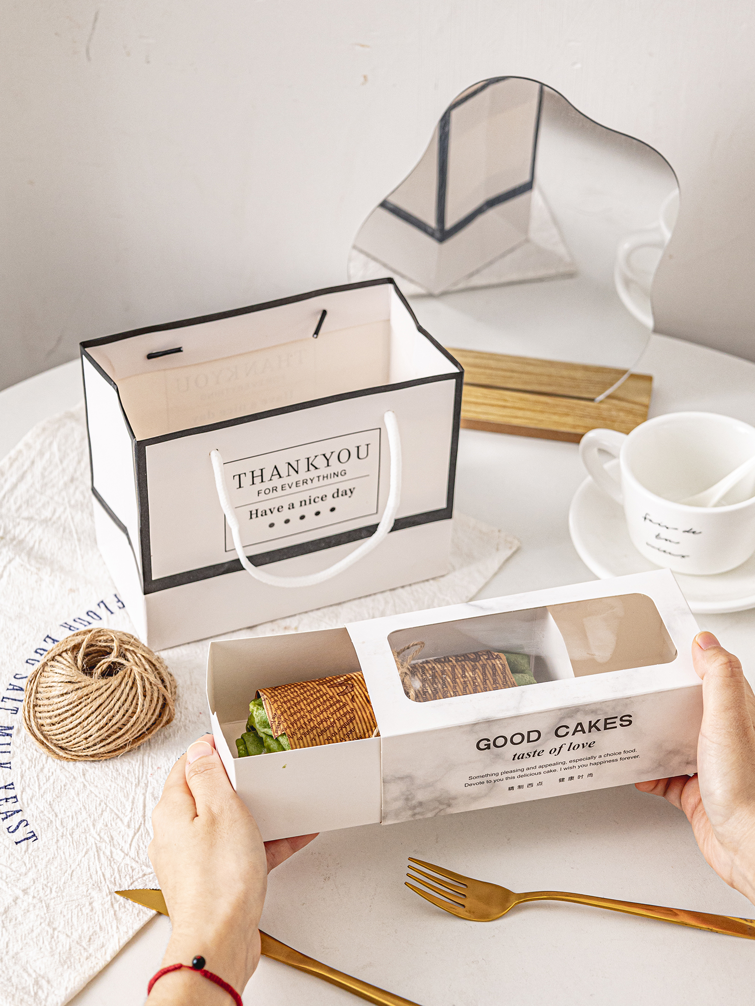 Red en línea abrazar toallas roll roll suizo antiguo sabor mousse cajón West Point pan crisp de nieve caja de horneado