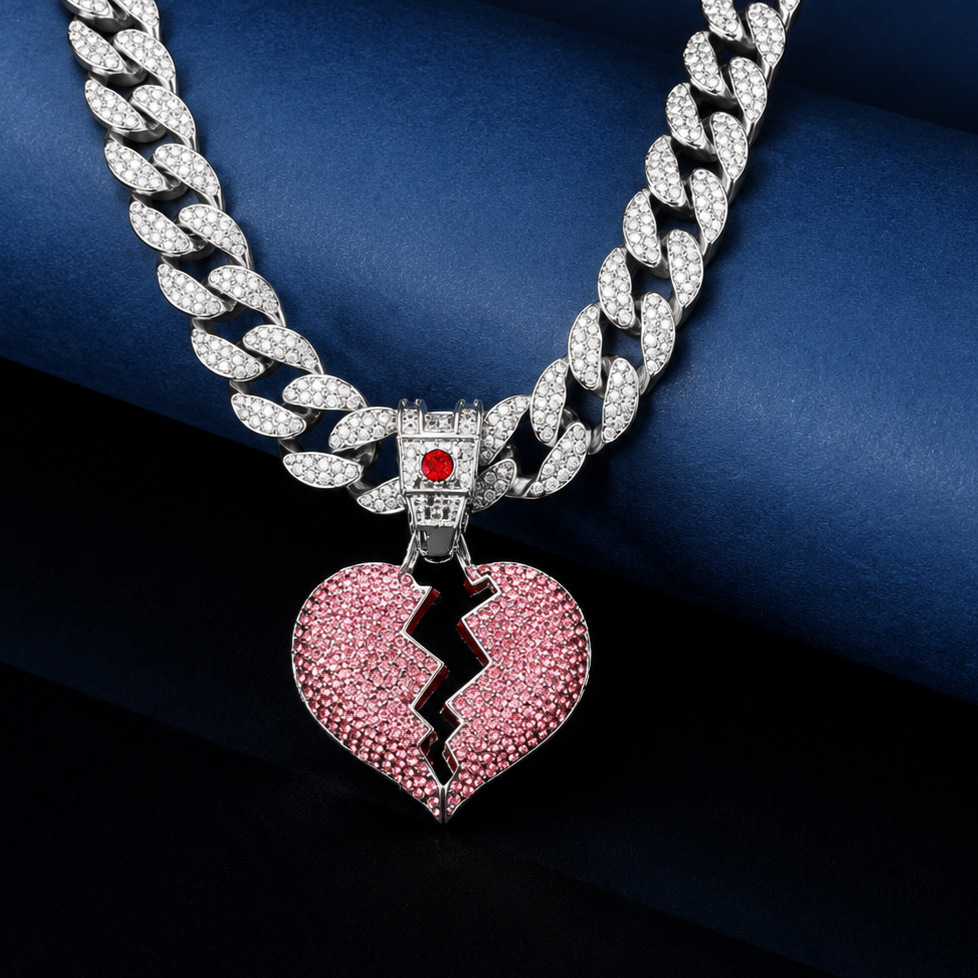 Collar personalizado con colgante de corazón roto con diamantes, estilo hip-hop europeo y americano, cadena cubana, cadena para clavícula, unisex, con diamantes incrustados.