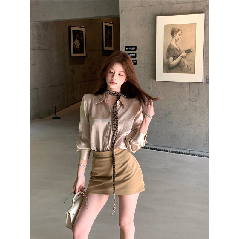 御姐风套装女气质缎面polo领长袖衬衫女秋季高级感显瘦短裙两件套|undefined