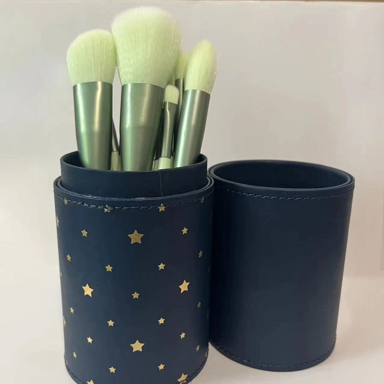 Erxiaomu Xingdong 12 maquillaje cepillo conjunto portátil conjunto completo Cangzhou polvo suelto rubor reparación nariz cepillo suave pelo sin costuras