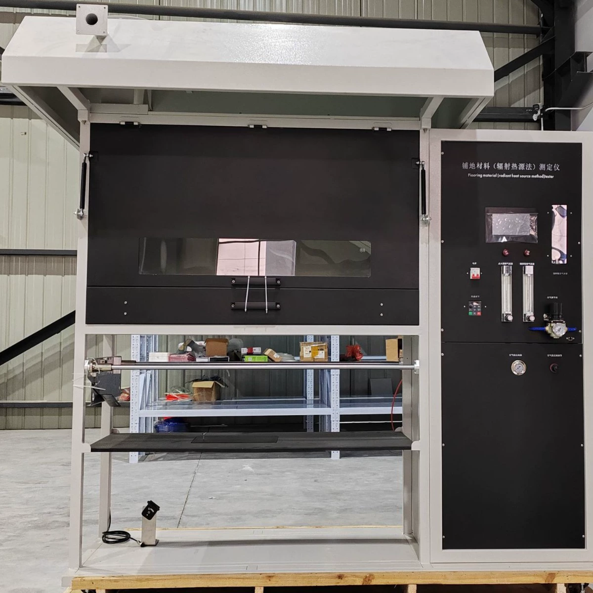 Устройство для испытания радиационного теплового потока на грунт