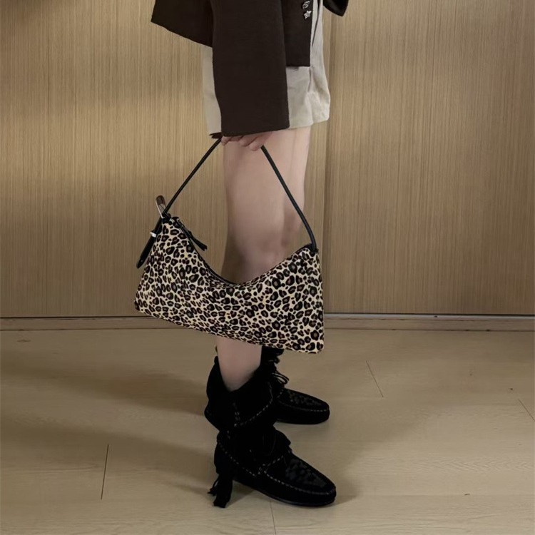 Autumn/Winter New Genuine Leather Leopard Print Pony Hair Hobo Bag French Baguette Shoulder Bag Handbag Crossbody Bag For Women - Thumbnail 4