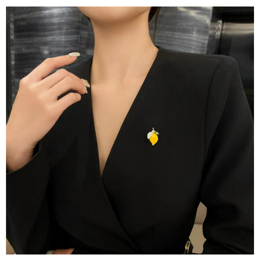 Yellow Lemon Brooch Women's Cute Japanese Fruit Pin Buckle Summer Anti-glare Fixed Clothes Collar Accessories