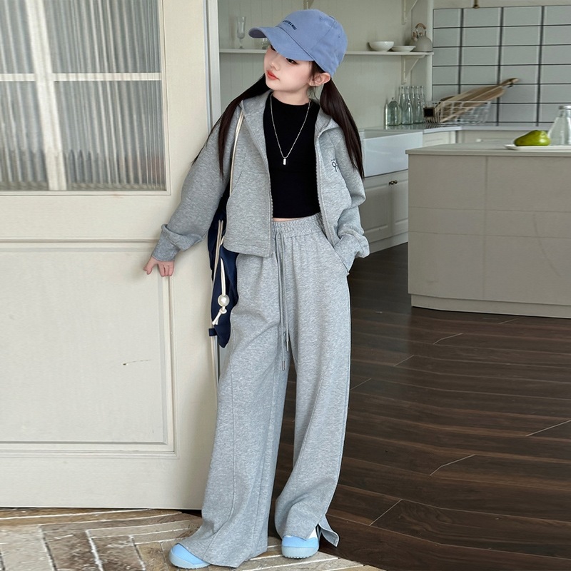 女童套装2026新款洋气时髦运动裤中大童装春秋款休闲连帽开衫外套