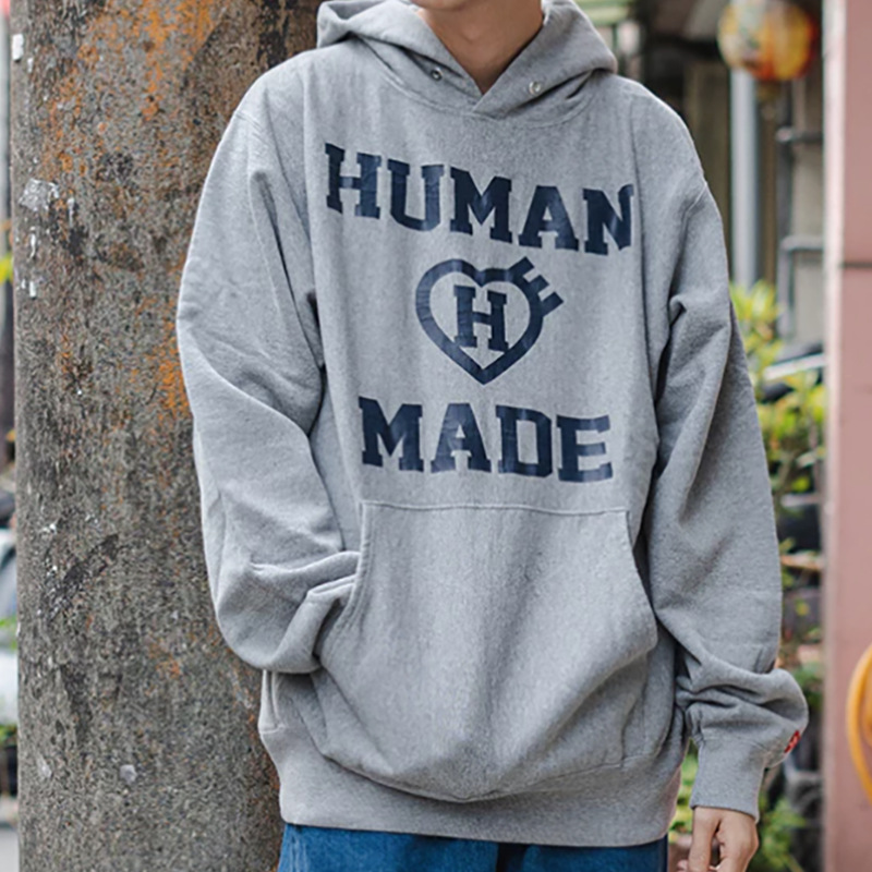 Versión alta Love H alfabeto más sudadera con capucha de terciopelo pareja japonesa suéter suelto con capucha de otoño para hombres y mujeres