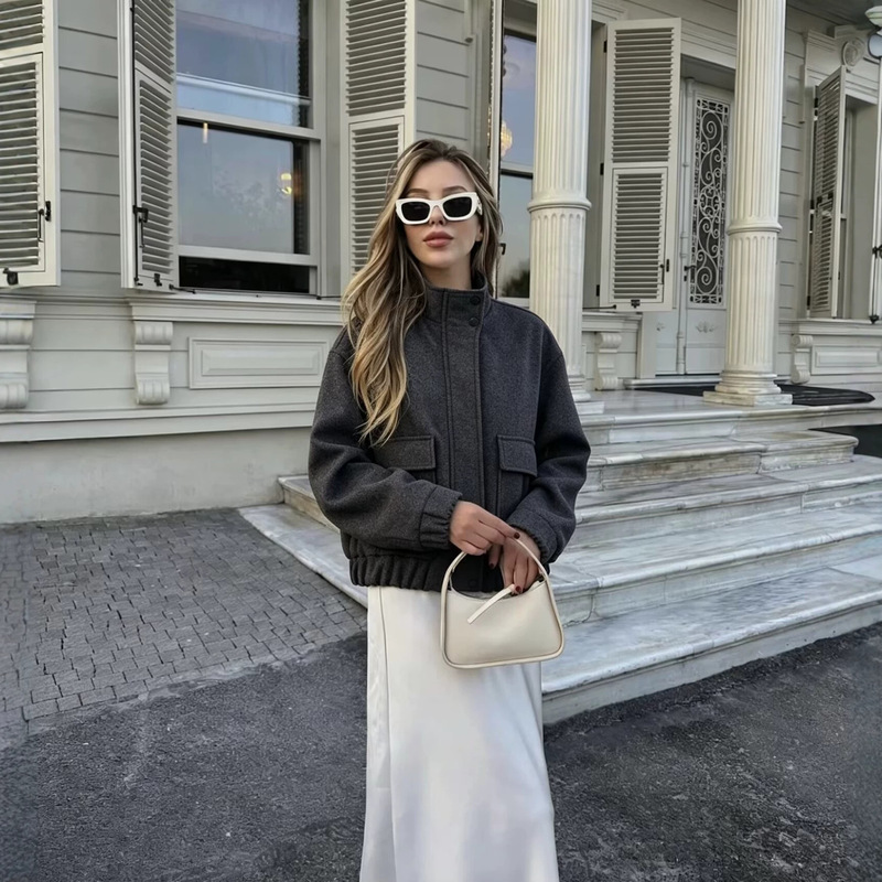 Cross-Border 2026 Korean Version Autumn and Winter New Style Stand Collar Niche Short Lazy Style Loose Stand Collar Zippered Woolen Coat