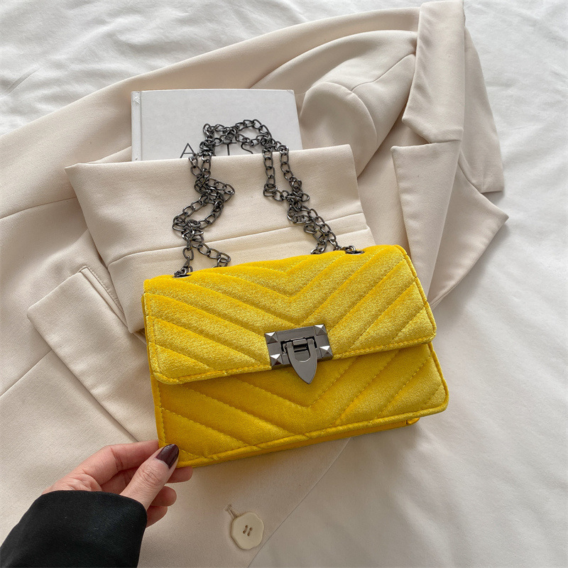 La popular celebridad de Internet de este año, el mismo diseño de nicho, bolso de axila de viajero de temperamento casual versátil, bolso de mensajero de hombro 2025