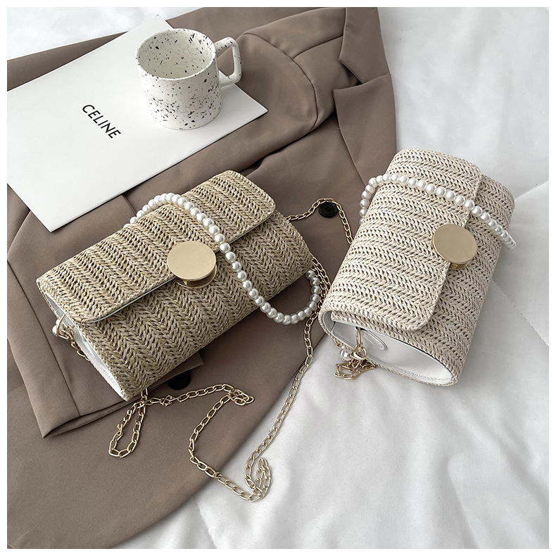 Fashion Straw Armpit Pearl Small Square Bag display picture 5