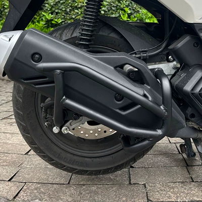 motorcycle accessories exhaust bumper – Motorcycle bumper - black-exhaust-bar