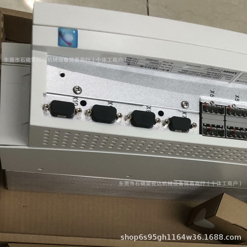 全新伦茨E84AVHCE5524SX0变频器现货，需议价