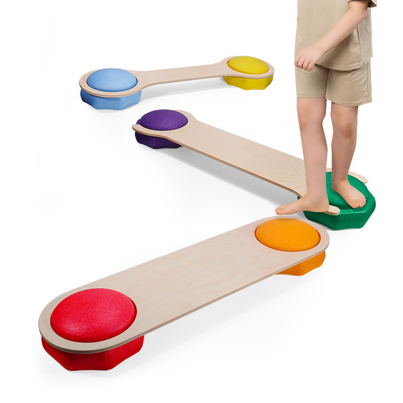 Equipo de entrenamiento sensorial tablero de equilibrio táctil del jardín de infantes juguetes domésticos en el vestíbulo del puente de equilibrio de puente de madera única Interior para niños