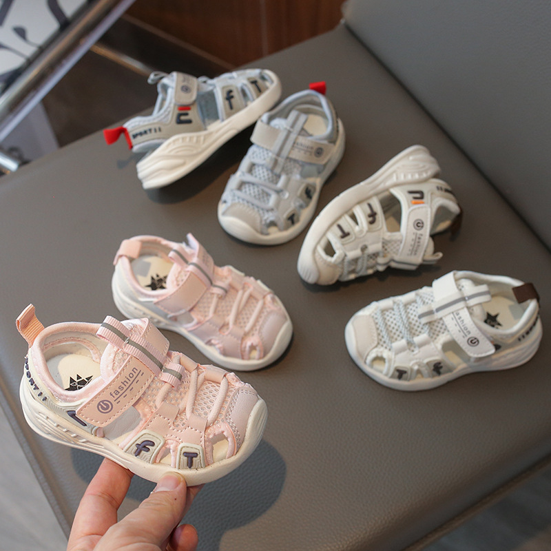 Baby Boy Toddler Sandals Summer New Non-Slip Soft-Soled Beach Shoes Infant Closed-Toe Functional Sandals Girls Hollow-Out Design