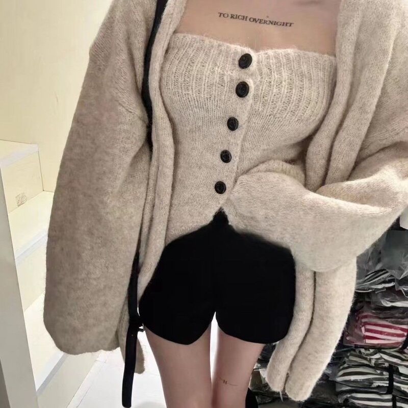 2026 new style tube top cardigan two-piece set, knitted sweater jacket, autumn and winter new style vest, casual top set 2026 new style tube top cardigan two-piece set, knitted sweater jacket, autumn and winter new style vest, casual top set