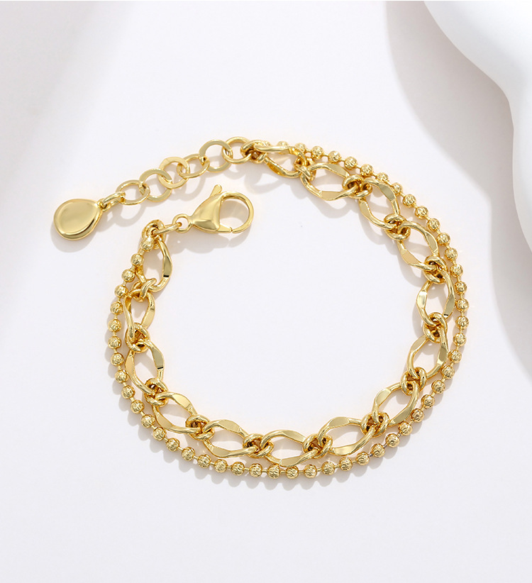 Gold Chain Necklace Versatility