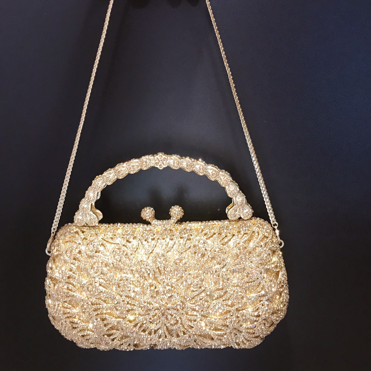 Nuevo estilo transfronterizo europeo y americano bolsas de cena de diamantes un solo mango duro con diamantes bolsas de mano de vestido de banquete bolsas de mujer