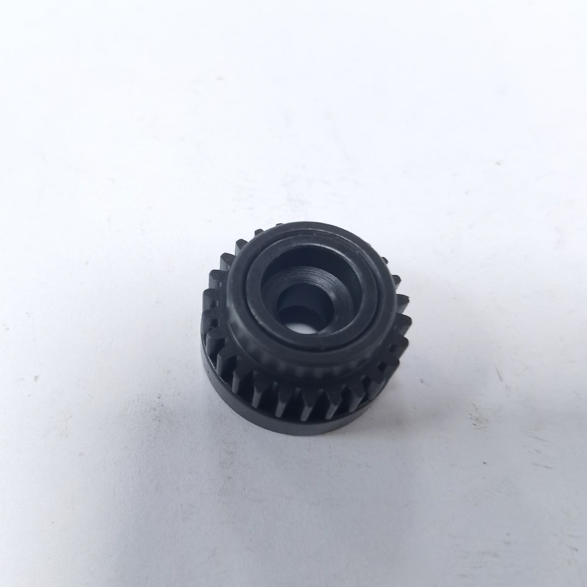 工厂供应 45#钢直齿轮 模型车齿轮小齿轮硬齿面精密齿轮轴齿轮箱