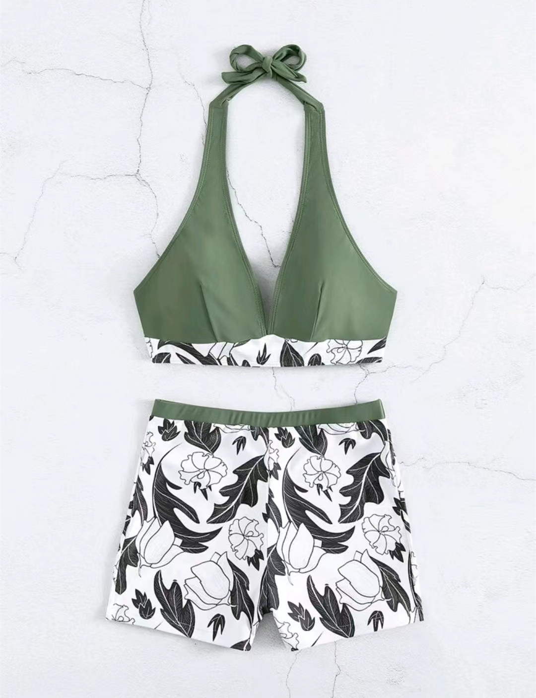 Title 6, Sexy high waist bikini dames badpak. Stijlvol e...