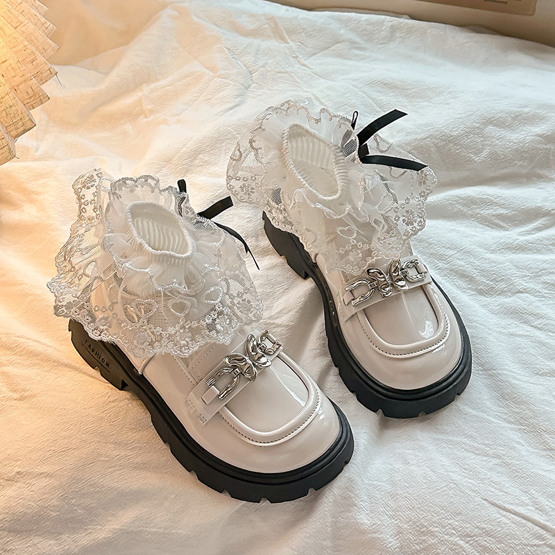 Zapatos de cuero para niñas 2025 nuevos zapatos de música para niños de primavera y otoño zapatos de princesa con lazo de estilo occidental zapatos de rendimiento negros para niñas image 4