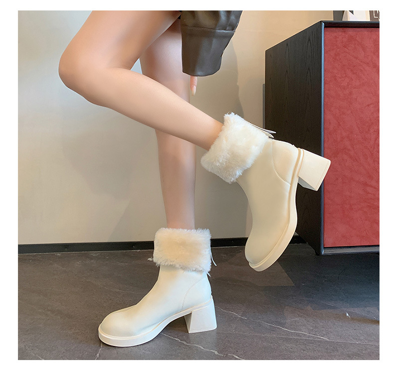 Women’s White Ankle Boots With Velvet Lining And Block Heels_voghion.com