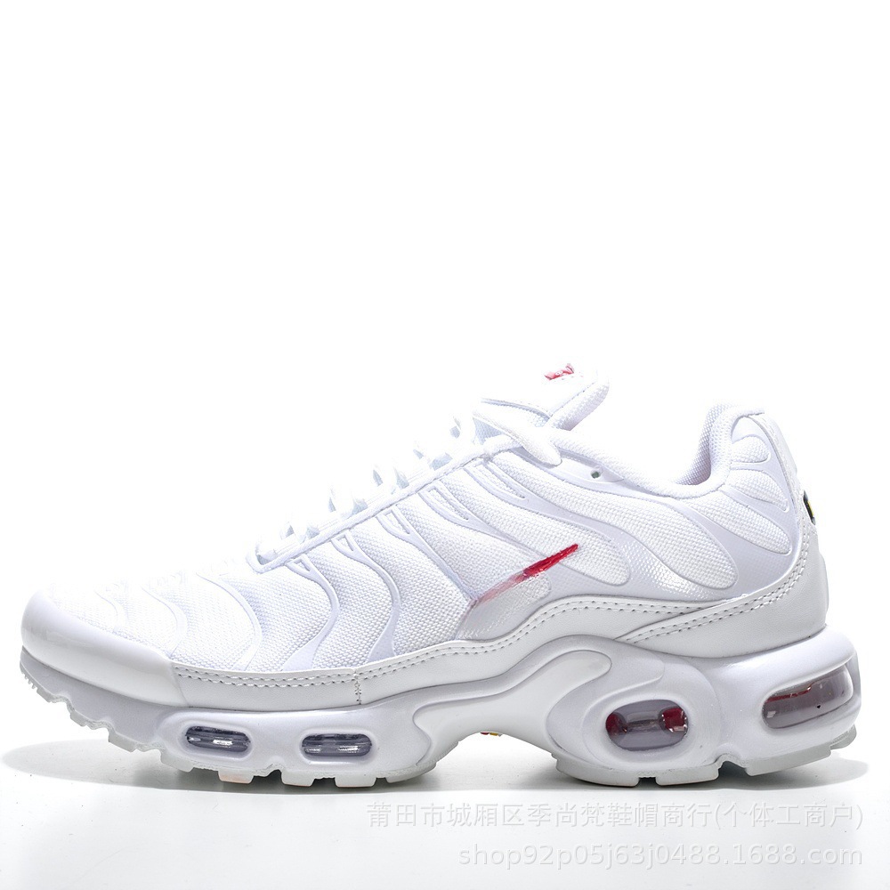 흰색 빨간색 체크 표시