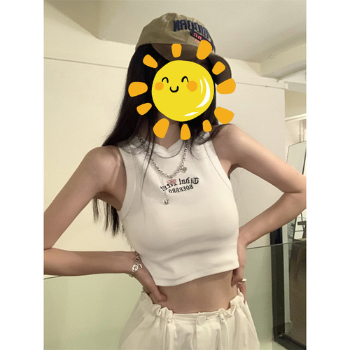Korean style sweet girl sleeveless H-shaped inner with small camisole women's new style shoulder-cut short style chic top