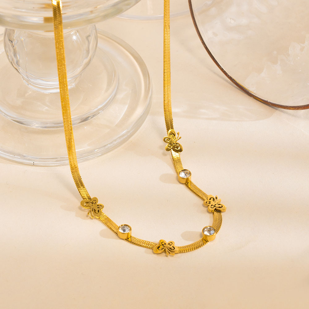 Joyería Al Por Mayor Elegante Mariposa Acero Titanio Enchapado Collar Cadena De Serpiente display picture 2