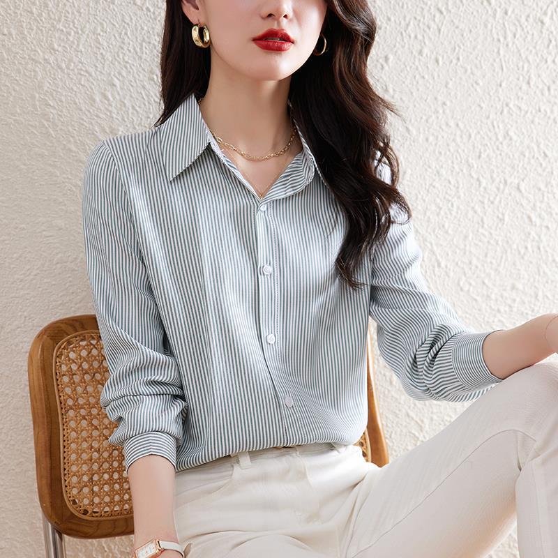 Professional Shirt Women's 2023 Spring and Autumn New Fashion Western Style Lapel Stitching Design Sense Blue Striped All-match Top Professional Shirt Women's 2023 Spring and Autumn New Fashion Western Style Lapel Stitching Design Sense Blue Striped All-match Top