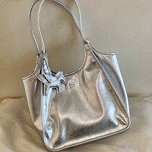 2025����΢�����ذ���Ů�yɫ�|�и�ͨ������μ���һ�����l