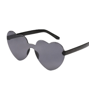 Candy-colored love-shaped sunglasses personalized one-piece glasses manufacturers wholesale New AliExpress European and American sunglasses