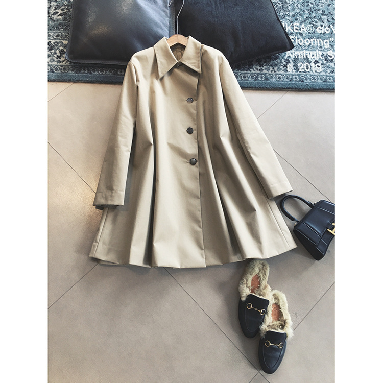 Clothing in Stock: Cape-Style Oversized Mid-Length Single-Breasted Trench Coat with a Sense of Design for Women, Available for Dropshipping Clothing in Stock: Cape-Style Oversized Mid-Length Single-Breasted Trench Coat with a Sense of Design for Women, Available for Dropshipping