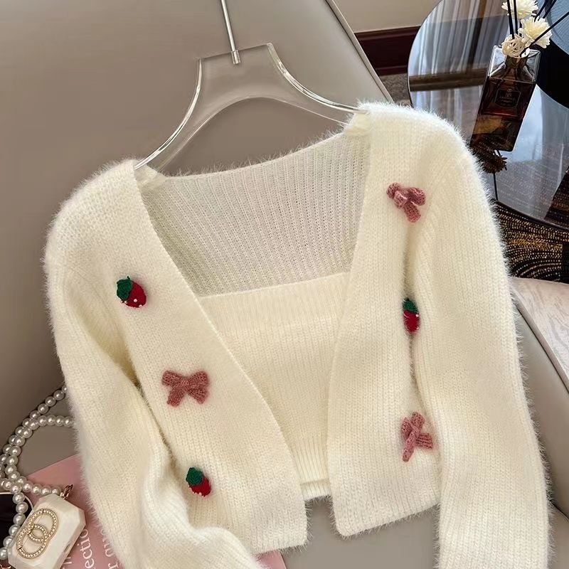 New Style Short Sweater Jacket for Women, Autumn Trendy Knitwear Set Two-Piece New Style Short Sweater Jacket for Women, Autumn Trendy Knitwear Set Two-Piece