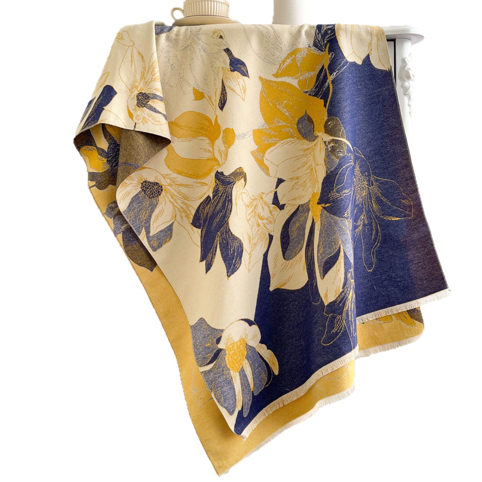 Nuevo jacquard de alta calidad bufandas de cachemira de invierno mujeres dobles lados calentamiento buñuelo de cuello universal chapa grueso estilo coreano