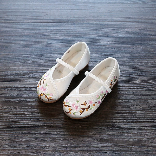 White 029