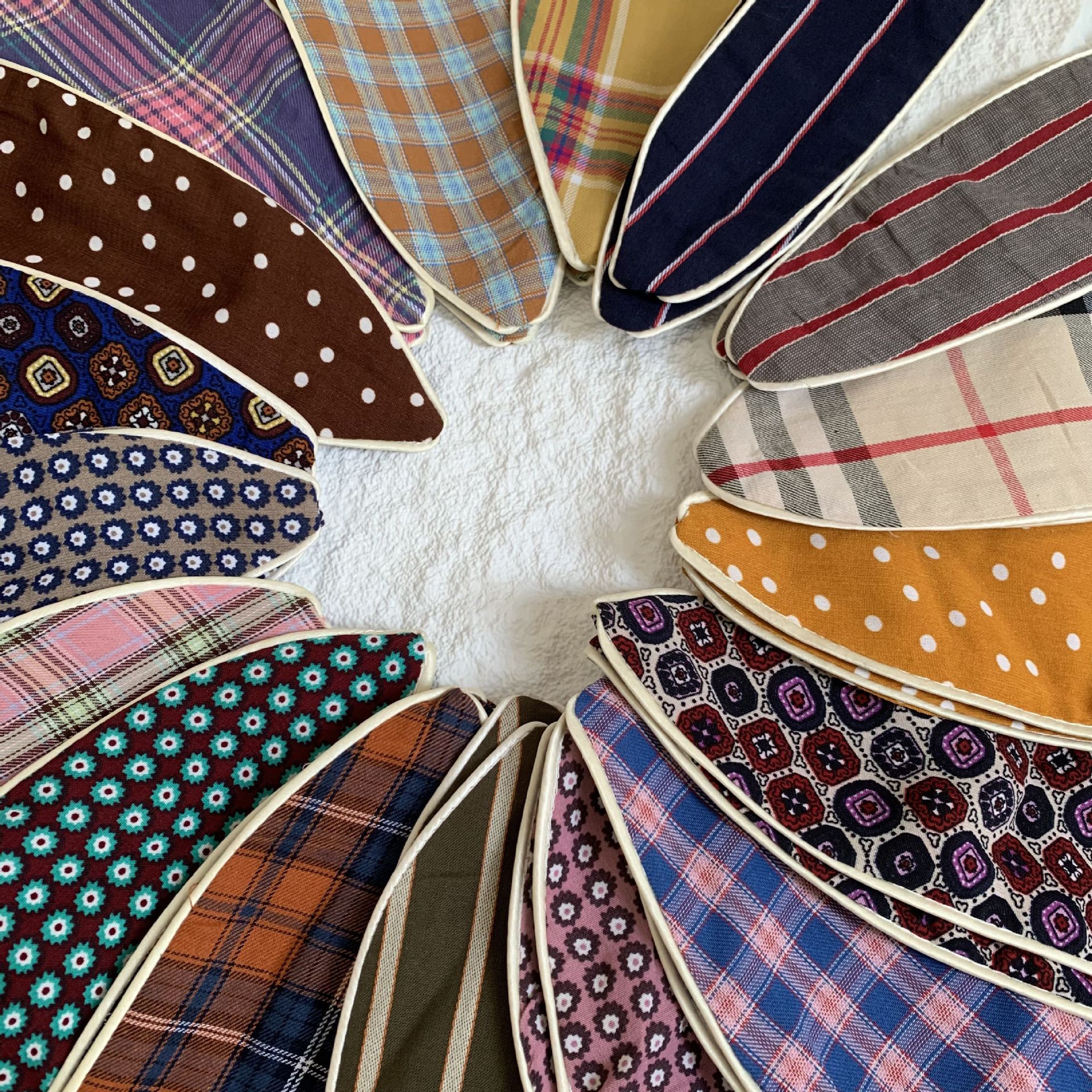 Pañuelo a cuadros Pañuelo de seda largo de algodón para mujer verano nuevo estilo pequeño estampado accesorios de todo fósforo bufanda de cuello correa para el cabello atado