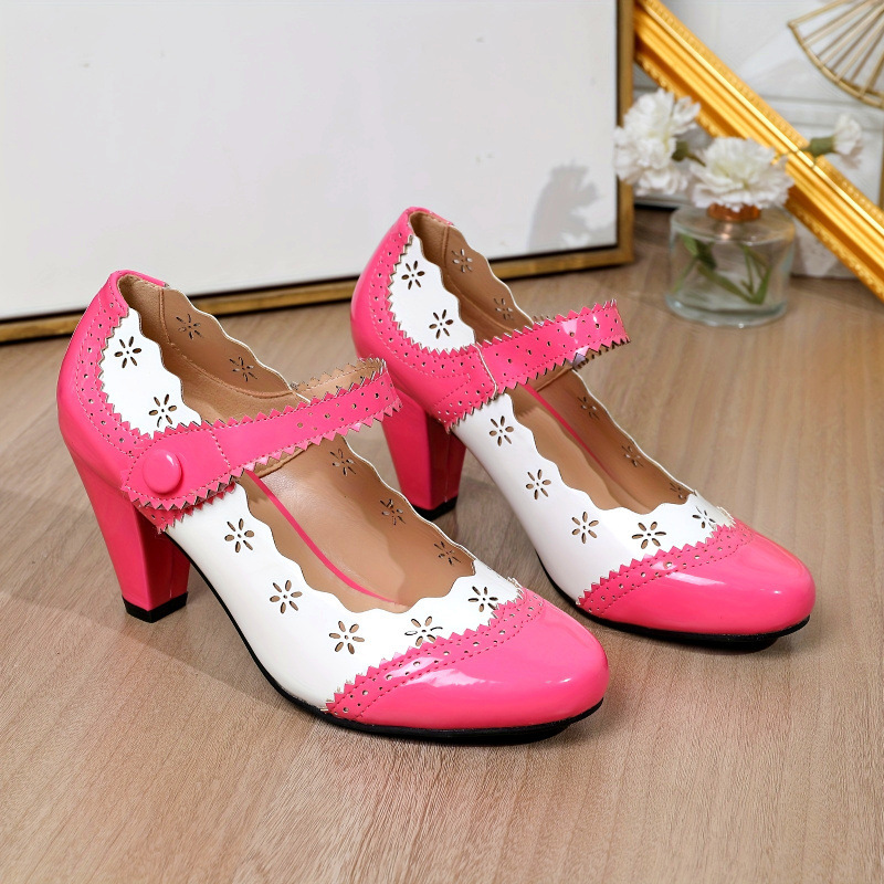 2026 U8704 Cross-Border Export Dropshipping New Two-Color High Heels with Cut Out Flower Shape Square Heels