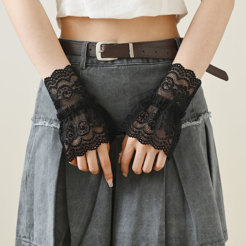 Lace Mesh Hollow Crochet Fake Cuff Women's Trendy Trumpet Cuff Lace Fake Sleeve Cuff Wrist Cover Wholesale Lace Mesh Hollow Crochet Fake Cuff Women's Trendy Trumpet Cuff Lace Fake Sleeve Cuff Wrist Cover Wholesale
