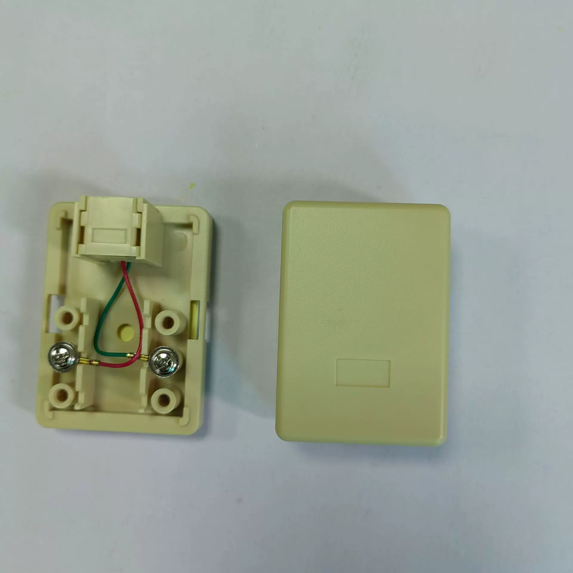 2C 623K 468S IV色升级版 连接器F型带双面胶