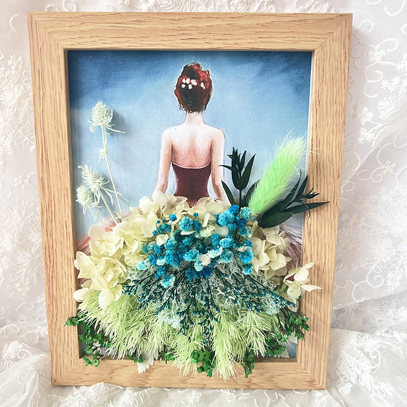 Blue bottom girl_copy