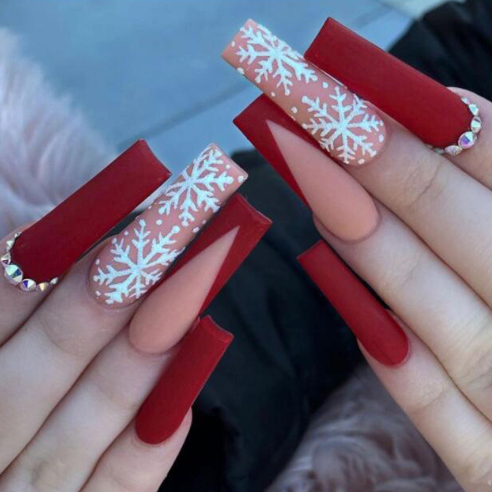 Parche de uñas postizas de copo de nieve rojo y blanco, producto de uñas desmontable, venta caliente, estilo caliente, armadura larga al por mayor