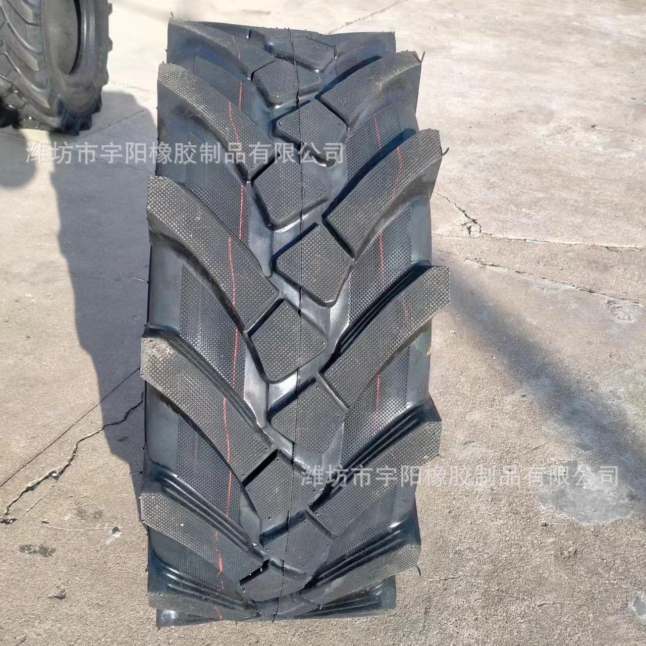 越野人字轮胎 20.5/70-16  小型装载机铲车轮胎 加厚