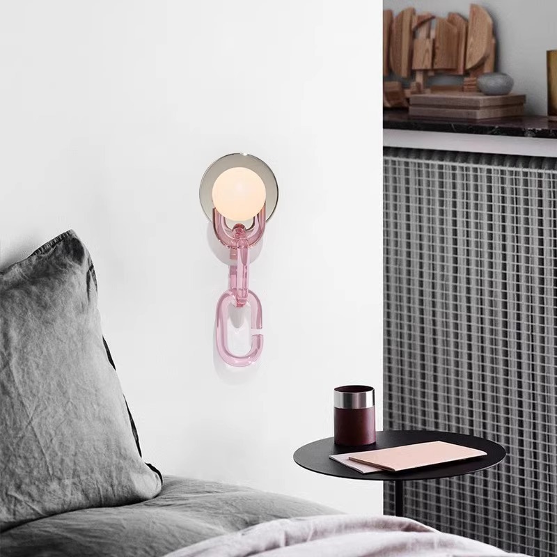 Diseño de la cadena de cabezal de cama de estilo nórdico cerradura bola de vidrio sala de estar lámpara de pared de vidrio simple lámpara de pared de estudio creativa